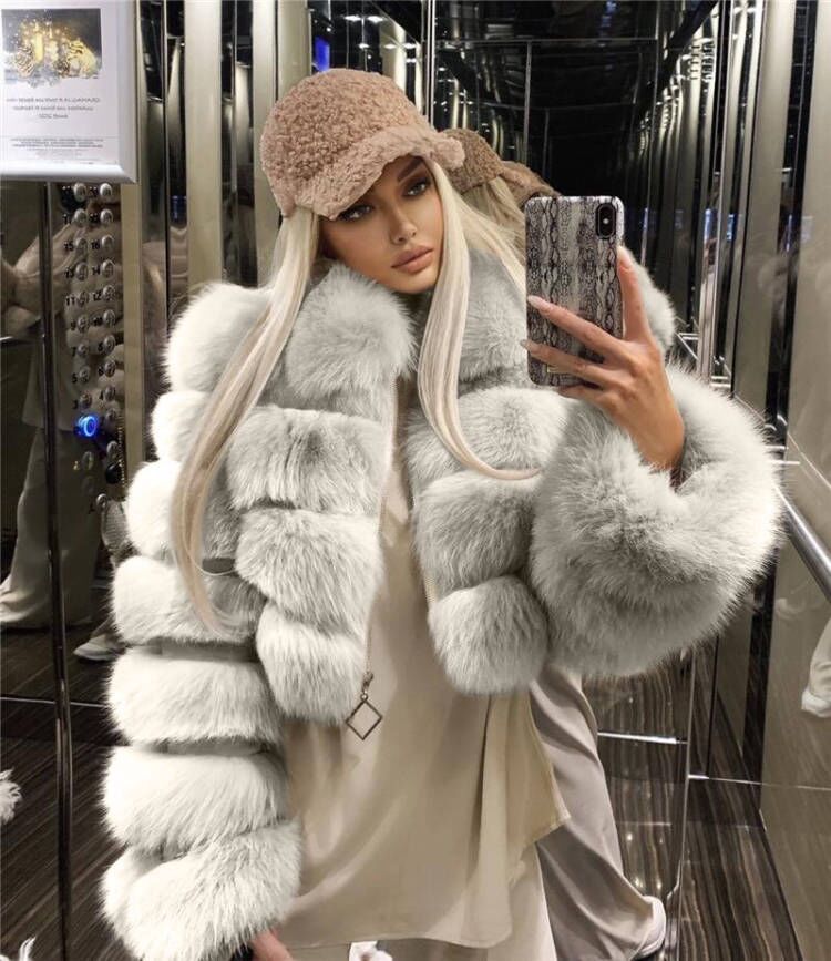 Casual White Black Fluffy Fall Winter Faux Fur Coat Women Short Jacket Long Sleeve Cropped Puffer Fur Jacket For Women Outwear