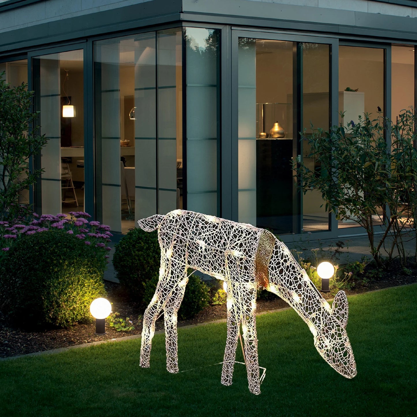 Metal Frame Reindeer Decor Glowing Christmas Deer Ornament Set with Led Lights for Outdoor Xmas Decorations Metal Frame for Home