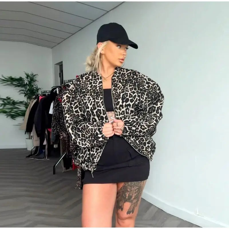 2024 Fashion Leopard Zipper Long Sleeved Women's Jacket Retro Round Neck Street Casual Outerwears New Female Autumn Commute Coat