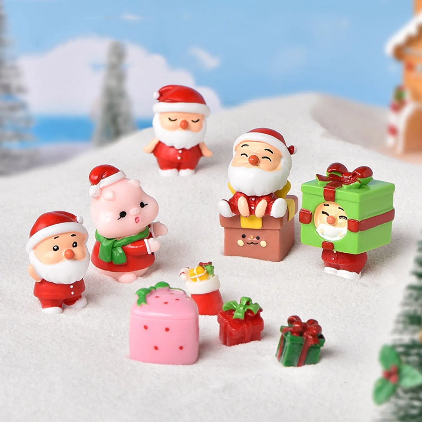 1pc Mini Resin Christmas Santa Claus Snowman Ornament Micro Landscape Christmas Decorations Ornament Home Desktop Park Decor