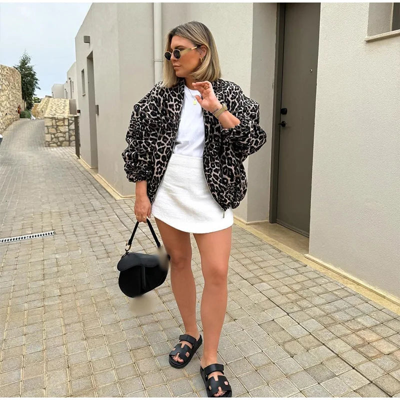 2024 Fashion Leopard Zipper Long Sleeved Women's Jacket Retro Round Neck Street Casual Outerwears New Female Autumn Commute Coat