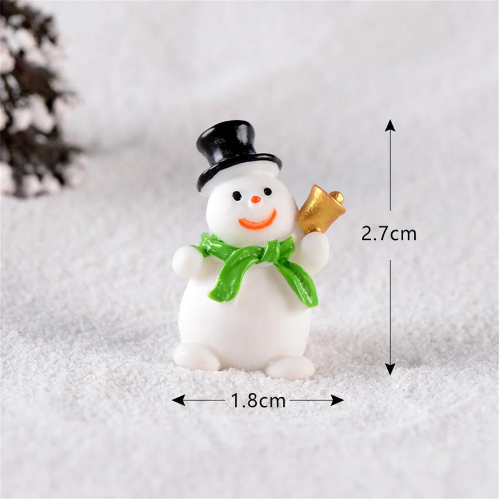 Christmas Mini Resin Figurines Miniatures Santa Claus Snowman Elk Ornament Micro Landscape Merry Xmas Ornament Decoration 2024