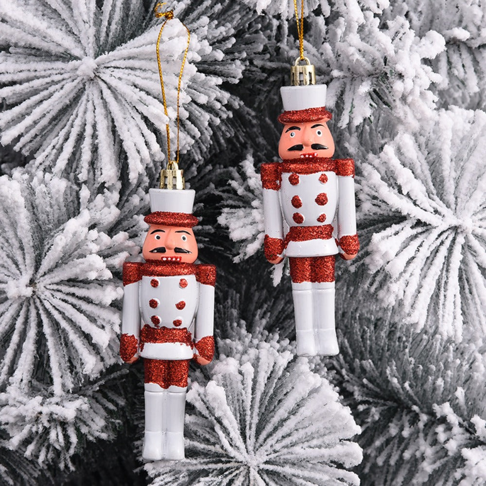 2PCS Christmas Nutcracker Ornaments Christmas Tree Plastic Walnut Figure Pendants Xmas Tree Soldier Puppet Hanging Decoration