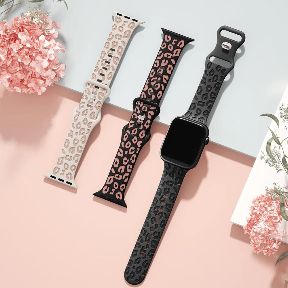 Engraved Strap For Apple Watch Band 45mm 44mm 42mm 41mm 40mm 49mm 44 mm Silicone Correa Bracelet Series 8 9 7 SE 6 5 4 3 Ultra 2