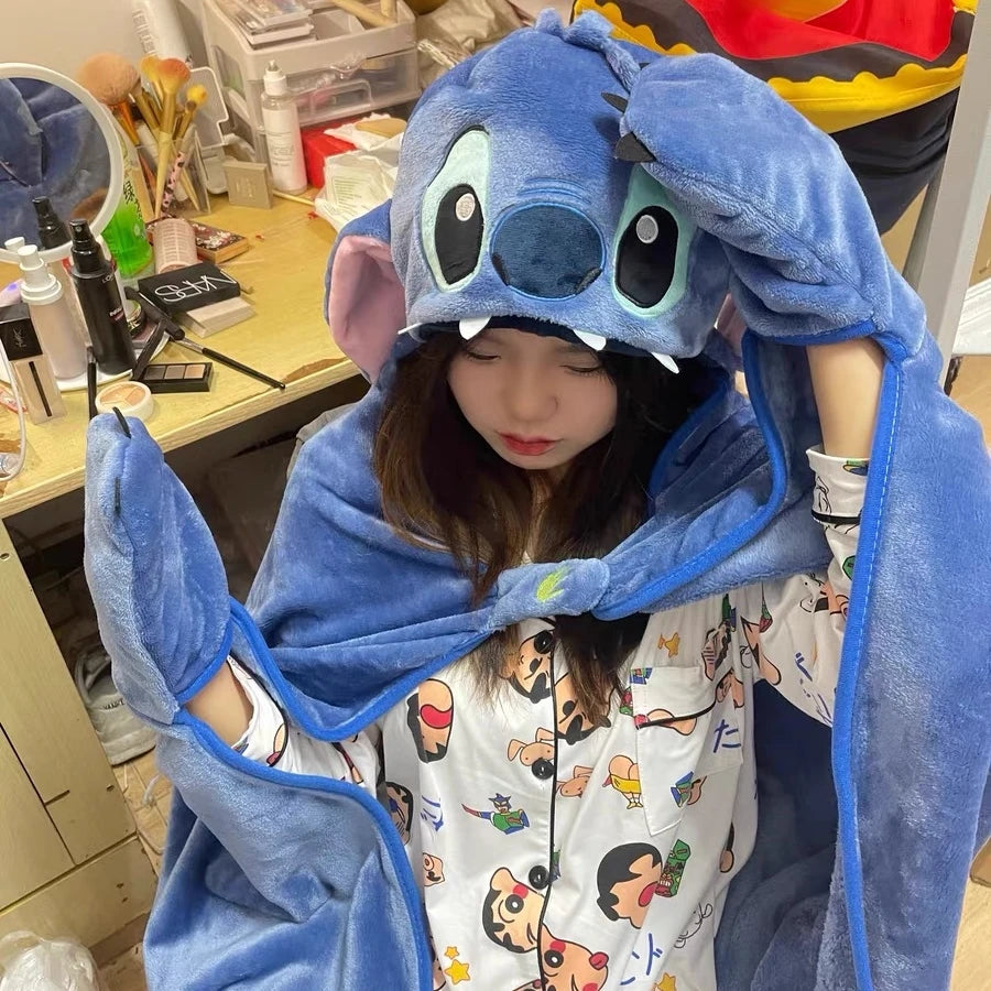 Lovely Stitch Cloak Blanket Comfortable Thickened Hooded Blanket Flannel Nap Cartoon Anime Warm Stitch Blanket Gifts