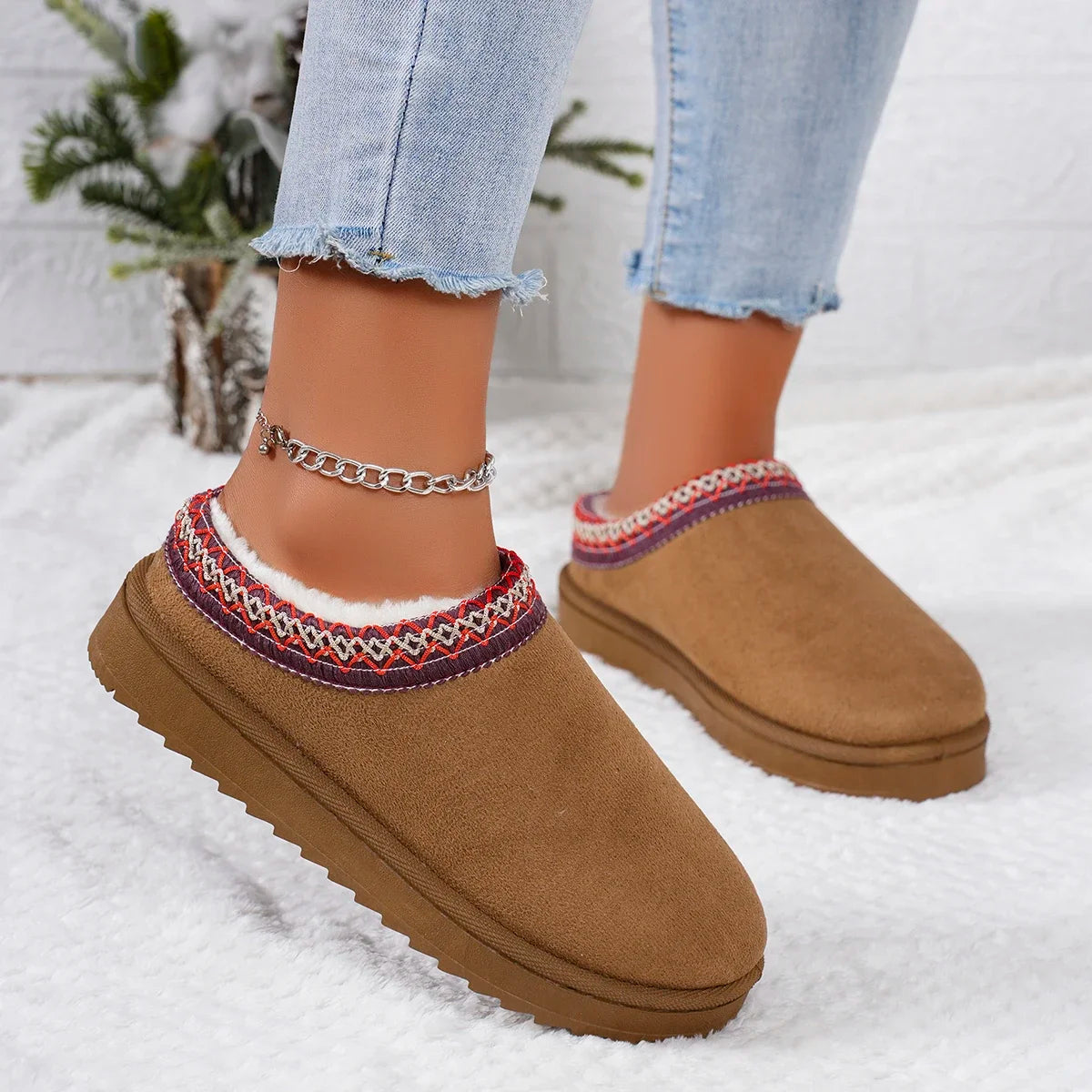 Snow Boots Women Winter New Cashmere Warm Thick Soles Without Heel-covered Hair Half Slipper Cotton Shoes Cashmere Warm Boots