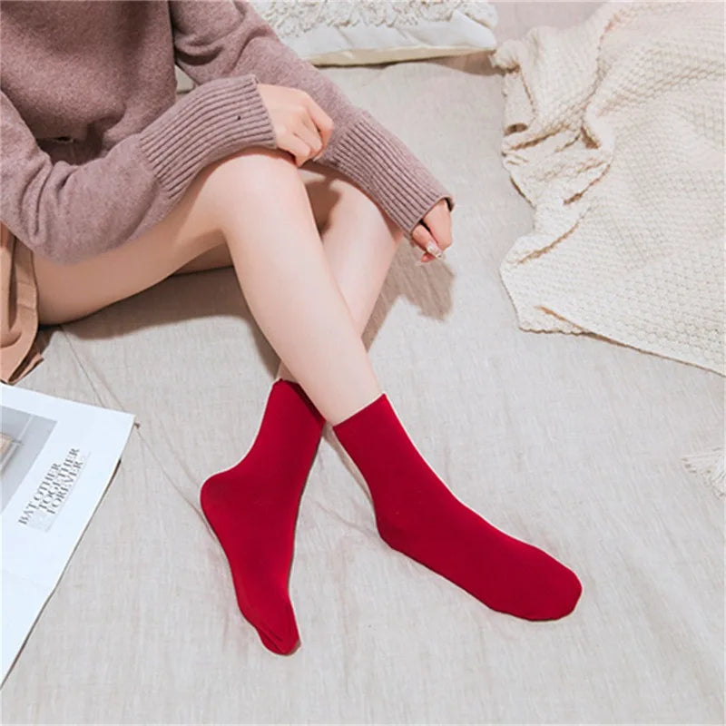 4 Pairs Winter Warm Solid Women Socks Elastic Comfortable Thick Thermal Socks Female Black Seamless Snow Sock Velvet Low Socks