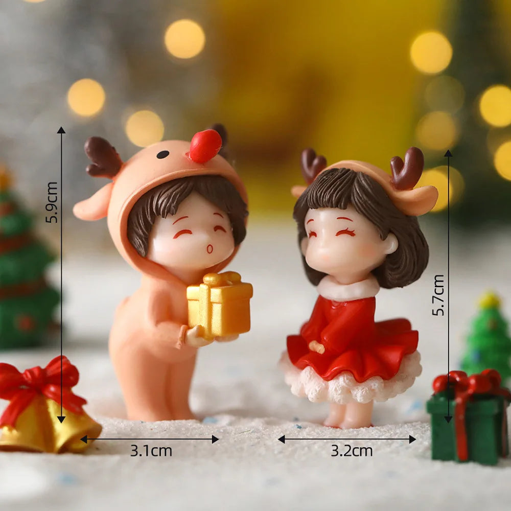 A Pairs Mini Lovers Snowman Santa Claus Miniature Figurines Christmas Ornaments Xmas Gifts Festival Atmosphere DIY Home Decor