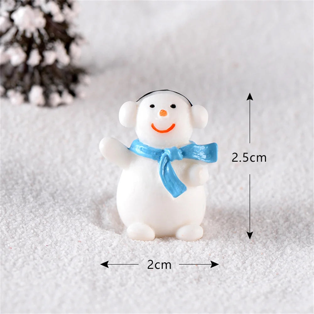 Christmas Mini Resin Figurines Miniatures Santa Claus Snowman Elk Ornament Micro Landscape Merry Xmas Ornament Decoration 2024