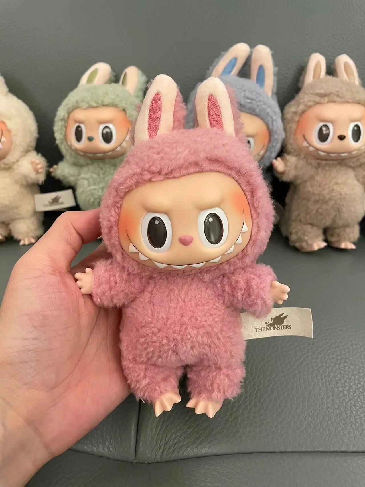 Replica High Quality Cute Labubu The Monsters Box Toys Cardiac Macarone Kawai Color Bag Figure Model Bag Keychain Gifts 1:1