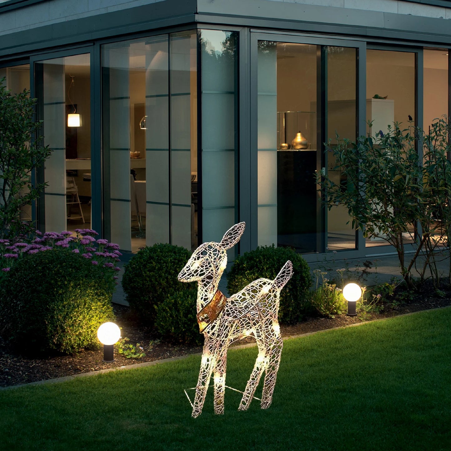 Metal Frame Reindeer Decor Glowing Christmas Deer Ornament Set with Led Lights for Outdoor Xmas Decorations Metal Frame for Home