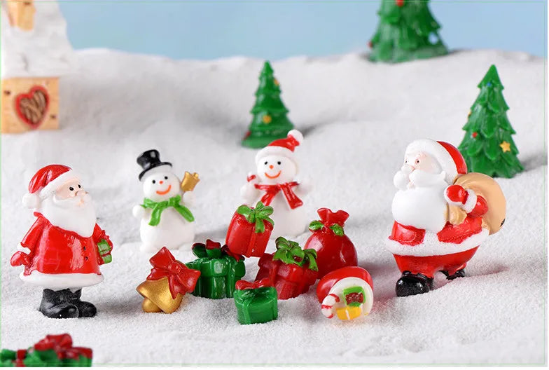 New Christmas Gift Figurines Miniature Santa Claus Snowman Micro Landscape Ornaments For Home Decorations Kawaii Desk Decor Room