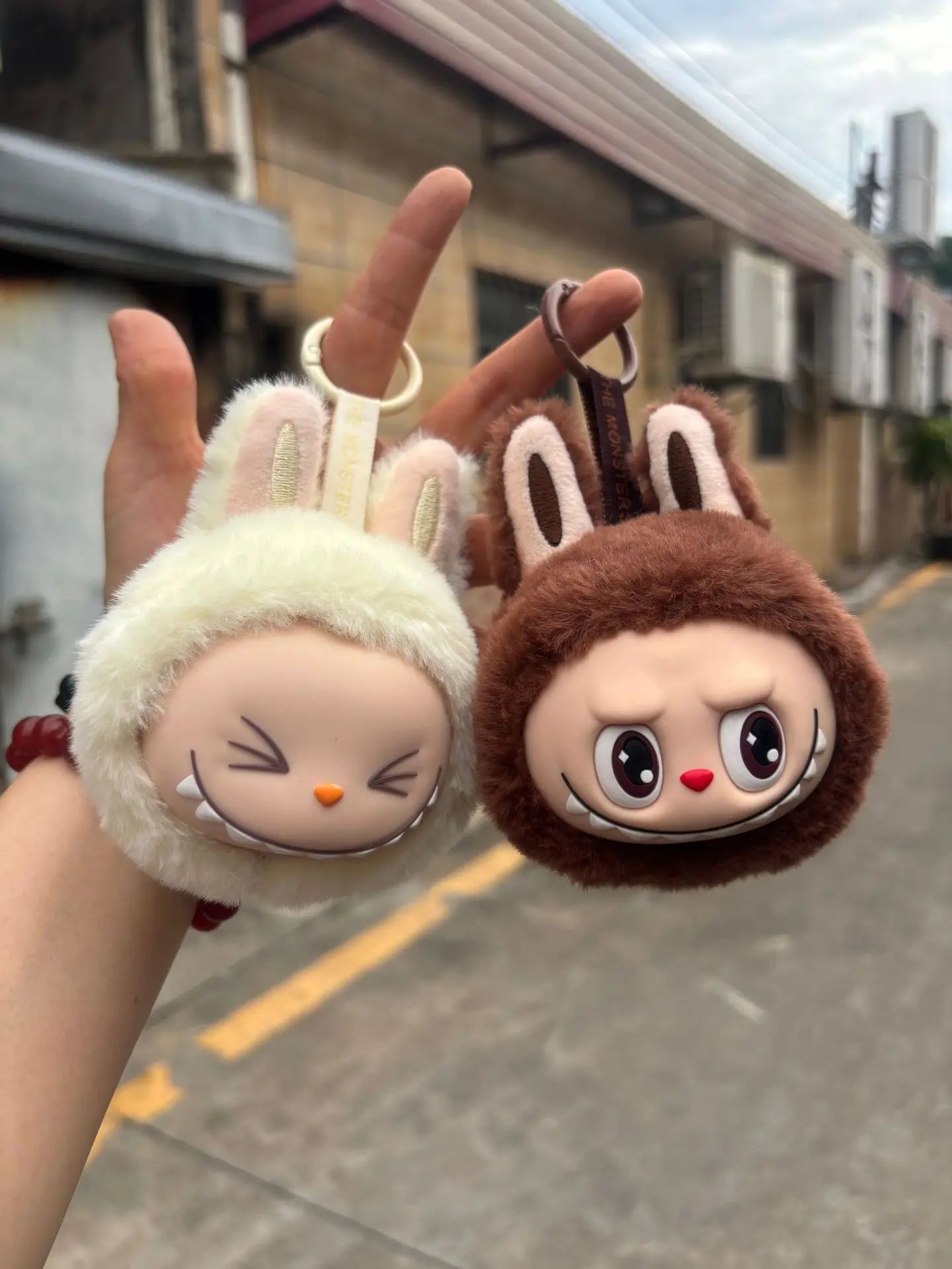 2024 New Sale Anime Labubu Sitting 2nd Generation Little Head Model Toy Cute Monster Replica Keychain Toy Birthday Gifts