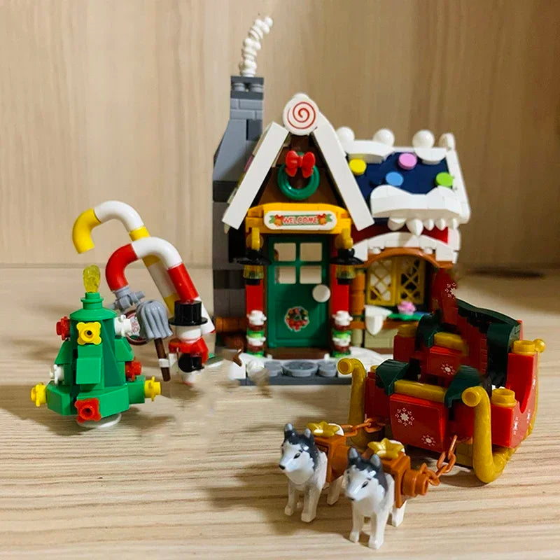 Mini Building Blocks Cute Christmas House Assembled Bricks for Adults and Children Cartoon Toys Gifts Home Furnishings