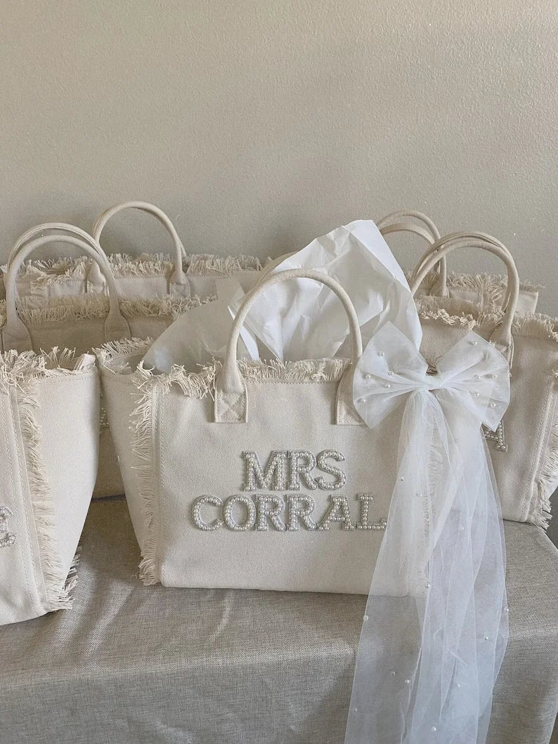 Summer Tote Bag for Bride | Bridesmaid Tote | Gift for Bride |Honeymoon Bag | Honeymoon Tote with Last Name | Personalized Bride